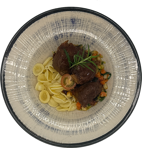 [08949] Schweinebäckchen auf Schmorgemüse, dazu Orecchiette